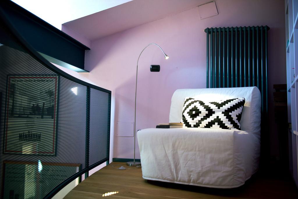 Casa Rossa - Bymyhomeincomo Hébergement de vacances