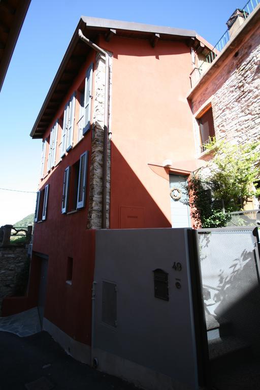 Casa Rossa - Bymyhomeincomo Hébergement de vacances Cernobbio
